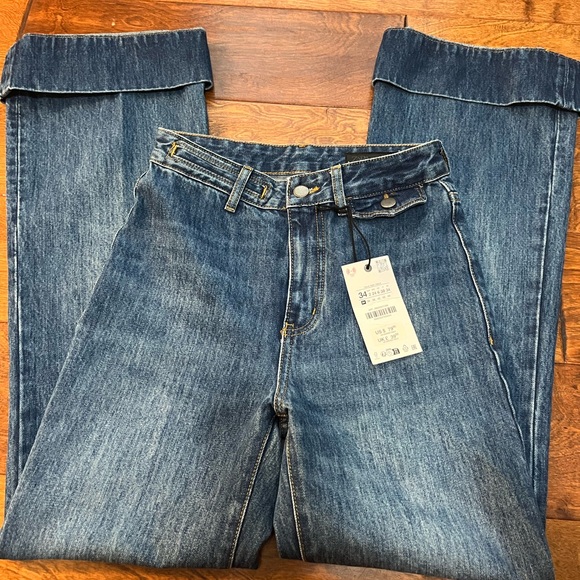 NWT Size 2 Zara Jeans - Picture 1 of 8